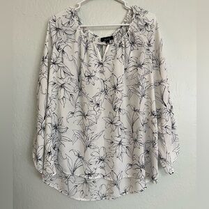ALYX White and Black Floral Blouse XL EUC